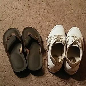 Mk Brown sandals and white sneakers
